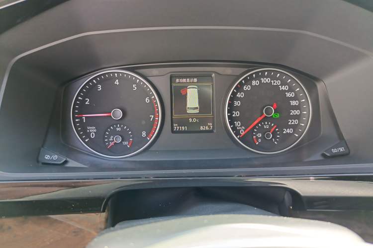 Used Volkswagen Multivan 2018 2.0 TSI 4x4 Prestige Edition 7-Seater Instrument Cluster