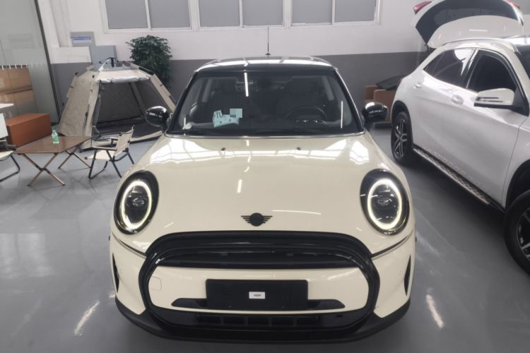 Used MINI MINI 2023 1.5T COOPER Artist