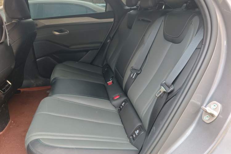 Used BYD Qin L 2025 EV 545KM Beyond Version Left Rear Seat