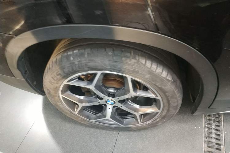 Used BMW X1 2018 sDrive18Li Luxury Model Exterior 5