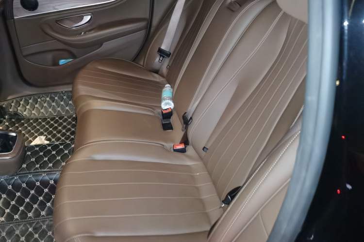 Used Mercedes-Benz E-Class 2022 E 260 L
