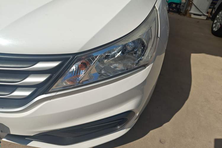 Used Baojun 310 2016 1.2L manual Comfort trim level
