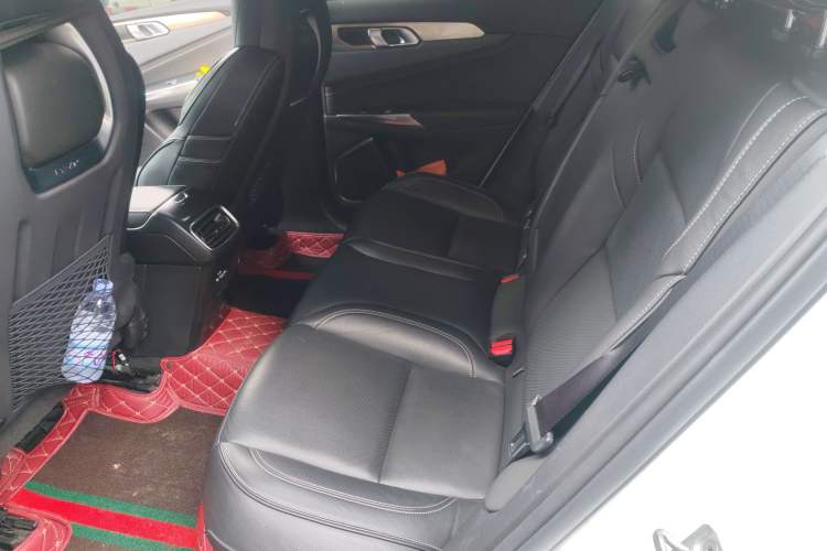 Used Lynk & Co 01 2017 2.0T Two-Wheel Drive Pro Edition
