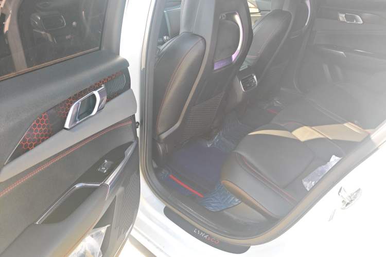 Used Lynk & Co 03 2019 2.0TD Automatic Jing Pro Edition
