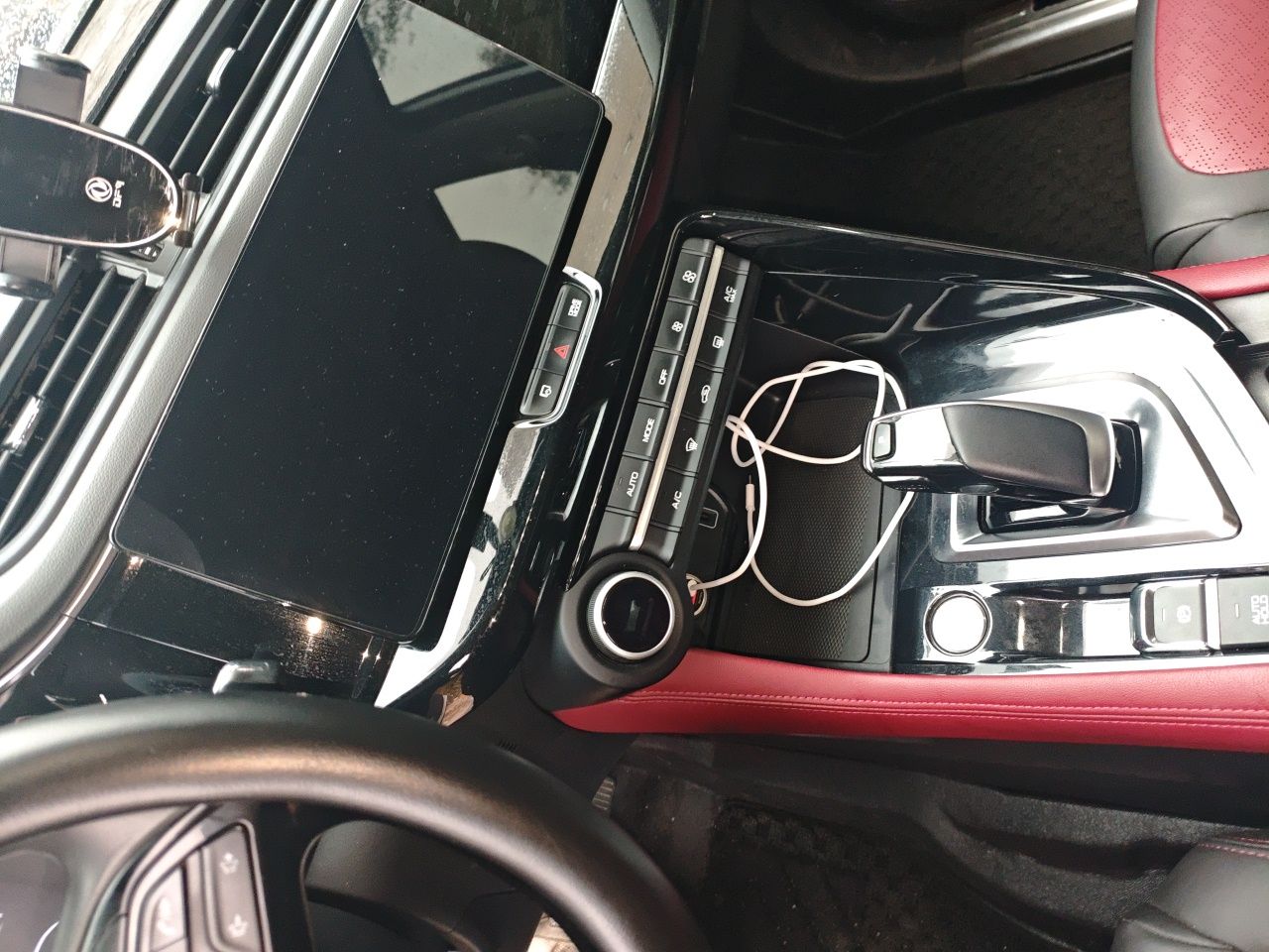 Dongfeng Aeolus AX7 2023 Mach Edition 1.5T DCT Champion Legend Version — снимка 13