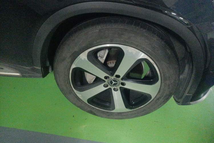 Used Mercedes-Benz GLC 2018 GLC 260 4MATIC Luxury Model