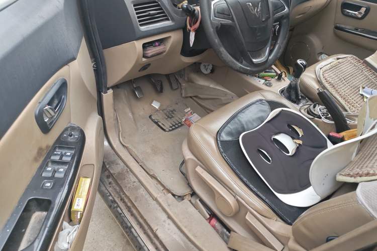 Used Wuling Hongguang 2014 1.5L S Standard Version