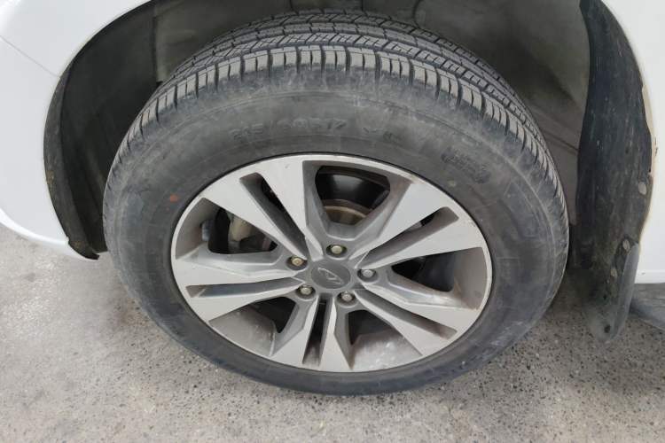 Used Chery Tiggo 3 2015 1.6L CVT ZhiShang Sport Edition Left Front Wheel Hub