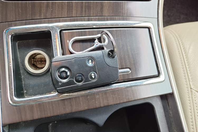 Used Honda Elysion 2015 2.4L VTi-S Prestige Edition Vehicle Key