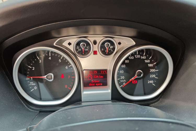 Used Ford Focus 2013 Hatchback Classic 1.8L Automatic Base Model
