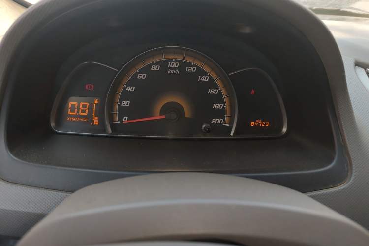 Used Chevrolet Sail 2010 Hatchback 1.2L Manual Warm Edition