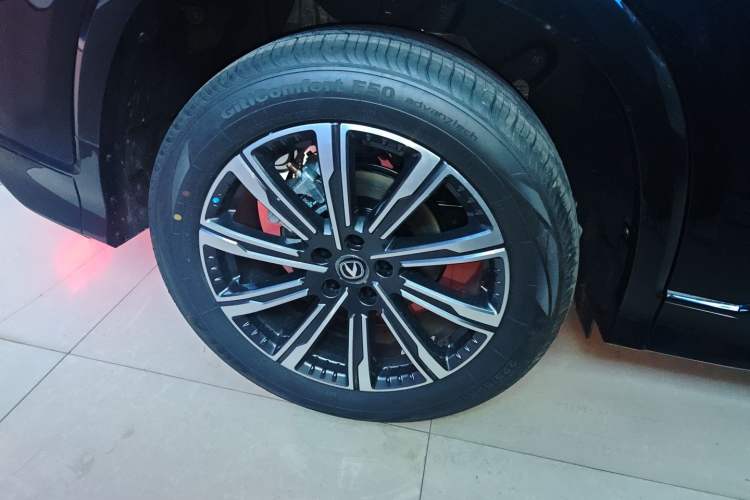 Used Changan CS75 PLUS 2026 Model, Smart Champion Edition 1.5T New Blue Whale Smart Navigation Version
