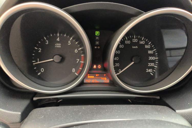 Used Mazda 5 2011 2.0L Automatic Comfort Edition
