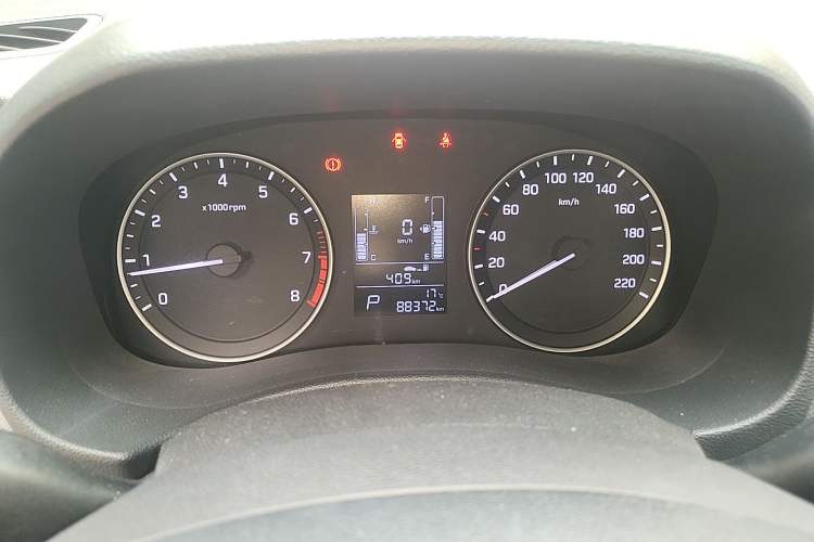 Used Hyundai ix25 2015 1.6L Automatic Two-Wheel Drive Smart GLS Trim
