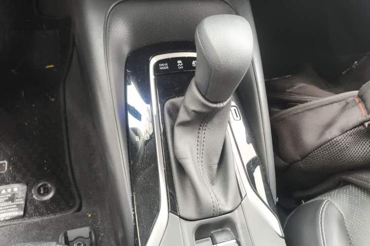 Used Toyota Corolla 2024 1.8L Smart Electric Hybrid Dual-Engine Elite Edition