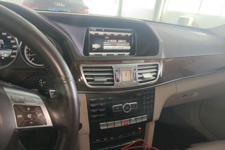 Used Mercedes-Benz E-Class 2014 E 260 L Luxury Model