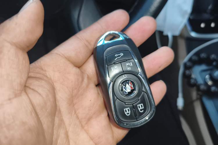 Used Buick GL8 2021 ES Landtrek 653T Smart Luxury Model Vehicle Key