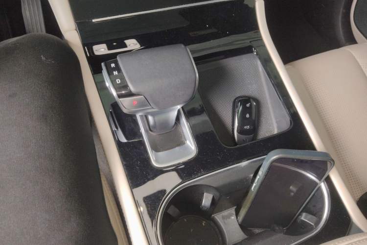 Used Li Auto ONE 2020 Extended-Range 6-Seater Version Gear Lever