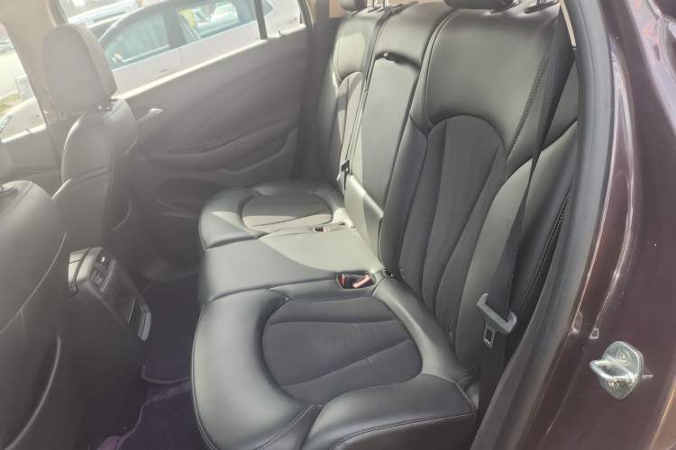 Used Buick Envision 2016 20T Two-Wheel Drive Leading Version