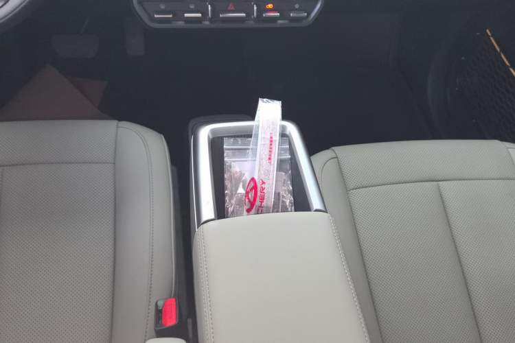 Used iCAR V23 2025 501 Four-Wheel Drive Intelligent Driving Version Gear Lever