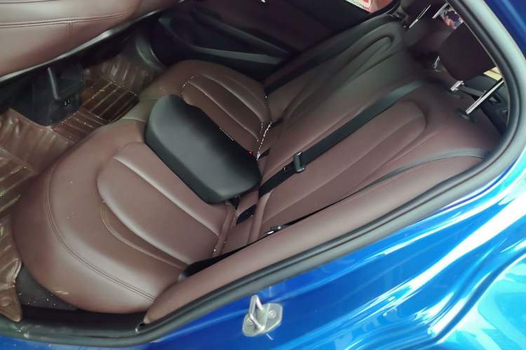 Used BMW 1 Series 2020 125i Leading Model M Sport Package Left Rear Seat