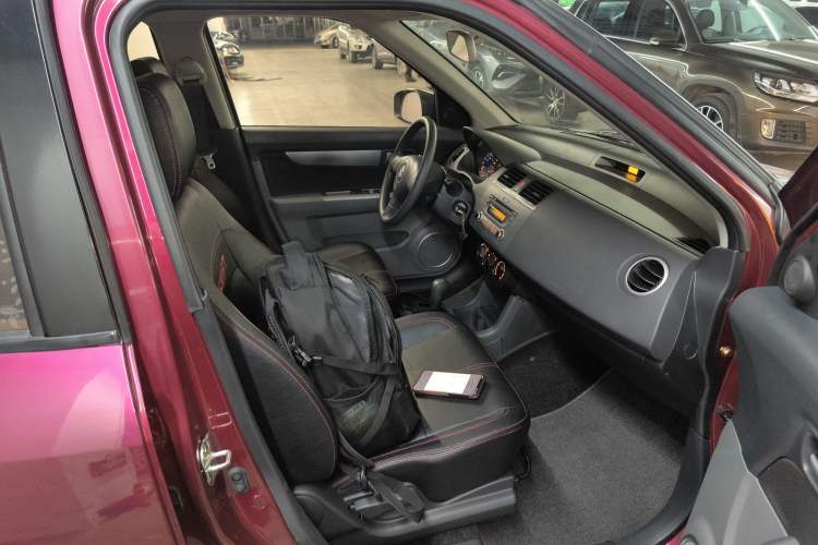 Used Suzuki Swift 2013 1.5L Automatic 20th Anniversary Limited Edition Right Front Seat