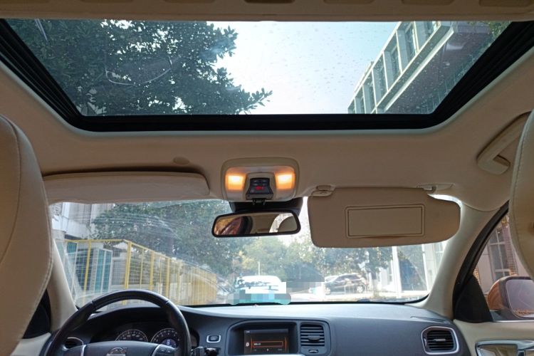 Used Volvo S60 2012 1.6T DRIVe Comfort Edition