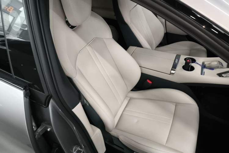 Used Xiaomi Auto YU7 2025 Ultra-Long Range Rear-Wheel Drive Version