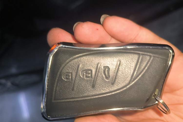 Used Lexus ES 2023 200 Excellence Edition Interior 1