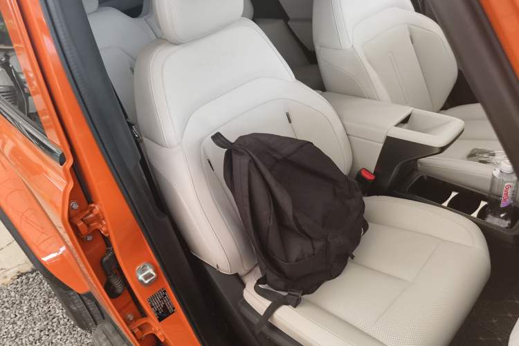 Used iCAR V23 2025 401 Two-Wheel Drive Intelligent Driving Version Right Front Seat