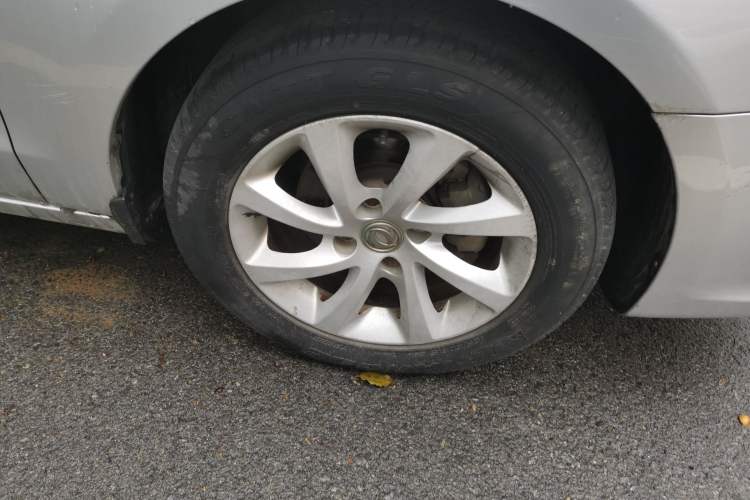 Used Dongfeng Aeolus S30 2013 1.6L Manual Zunya Model
