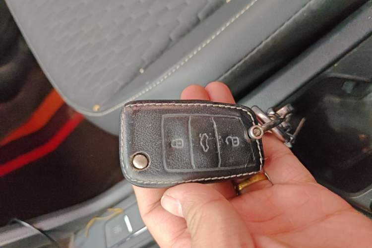 Used Volkswagen Tiguan L 2021 330TSI Automatic Two-Wheel Drive Comfort Edition
