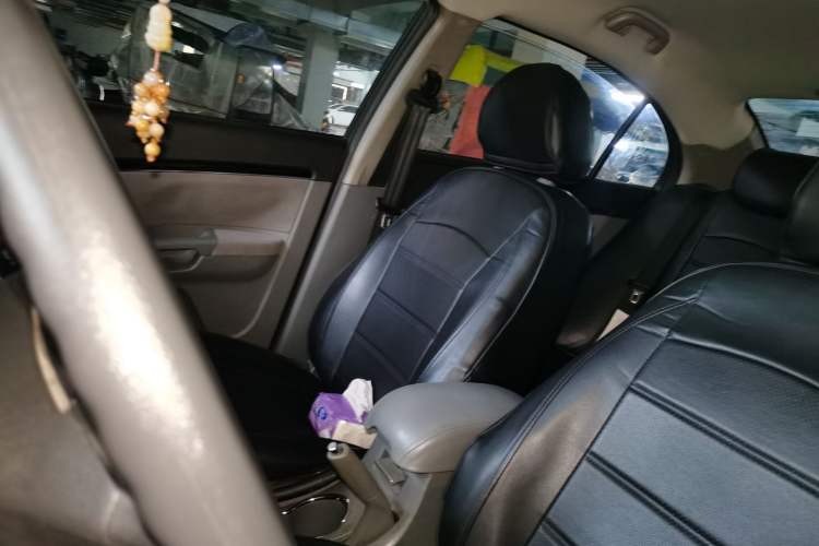 Used Geely Auto Classic Emgrand 2013 Sedan 1.5L Manual Entry-Level Model