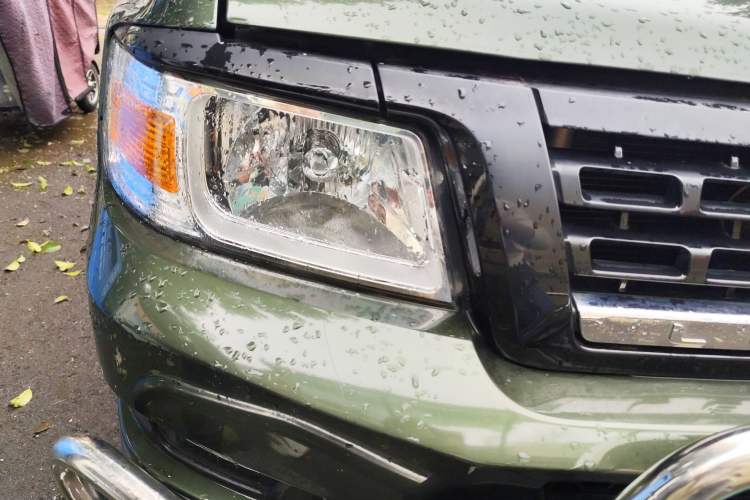 Used Leopaard Q6 2015 2.4L Manual Two-Wheel-Drive Elite Model
