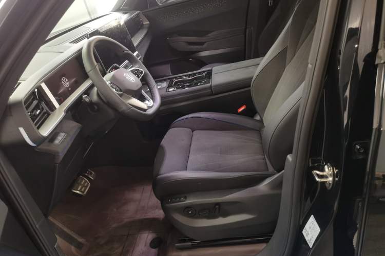 Used Volkswagen Teramont 2025 Tiguan Pro 450TSI Four-Wheel Drive Summit Edition