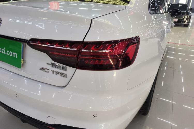 Used Audi A4L 2022 40 TFSI Luxury Dynamic Model