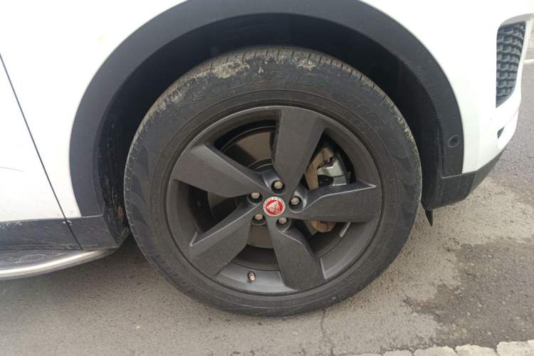 Used Jaguar E-PACE 2018 P250 SE China VI