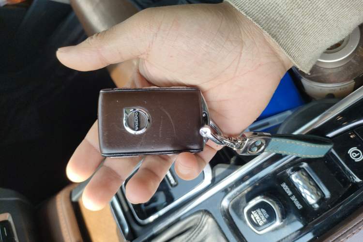 Used Volvo S90 2019 T5 Prestige Edition
