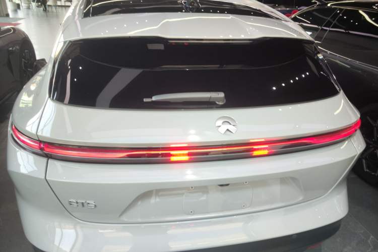 Used Nio ET5T 2023 75 kWh Touring