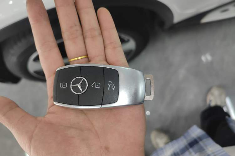 Used Mercedes-Benz GLC 2020 Facelifted GLC 300 L 4MATIC Luxury Edition