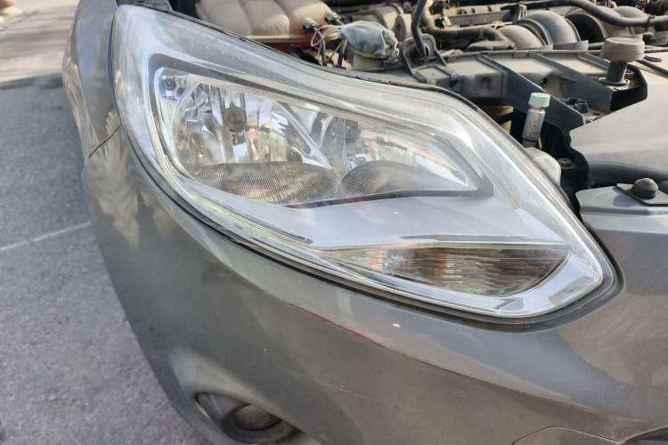 Used Ford Focus 2012 Sedan 1.6L Automatic Comfort Model
