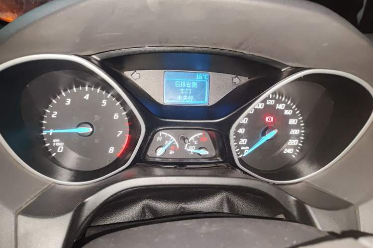 Used Ford Focus 2012 Sedan 1.6L Manual Comfort Model