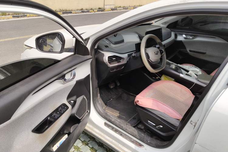 Used Geometry A 2019 Upgraded Model High-Performance Standard Range Power Cube Version