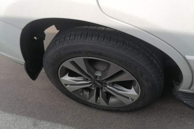 Used Chery Tiggo 3 2015 1.6L CVT ZhiShang Commemorative Edition Exterior 5