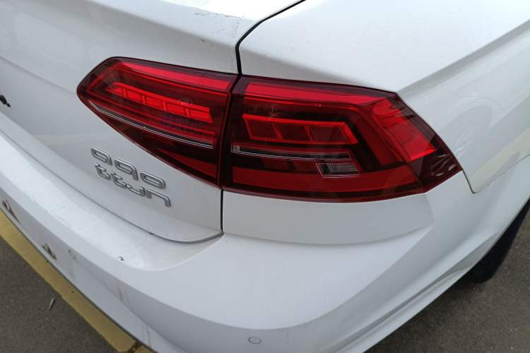 Used Volkswagen Lamando 2019 230TSI DSG Fashion Edition China V Standard
