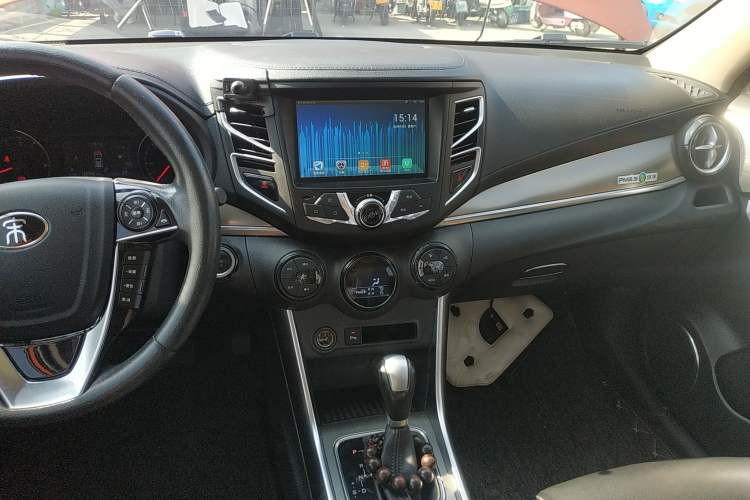 Used BYD Song 2016 Gaishi Edition 1.5TID Automatic Luxury Model