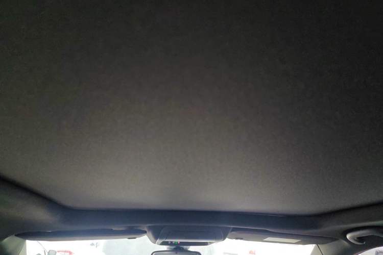 Used Cadillac XT5 2022 2.0T Four-Wheel Drive Luxury Version Headliner