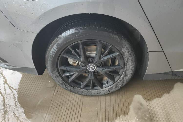 Used BYD Han 2024 DM-i Glory Edition 121KM Elite Model