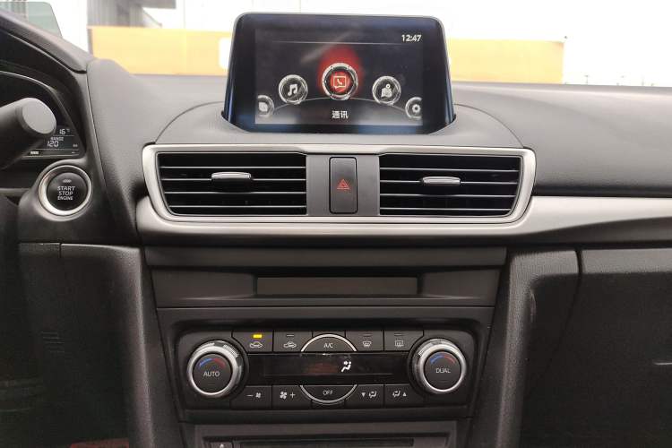 Used Mazda Mazda 3 Axela 2017 Sedan 1.5L Automatic Luxury Model Emission Standard China V