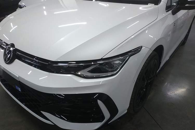 Used Volkswagen Golf 2025 300TSI R-Line